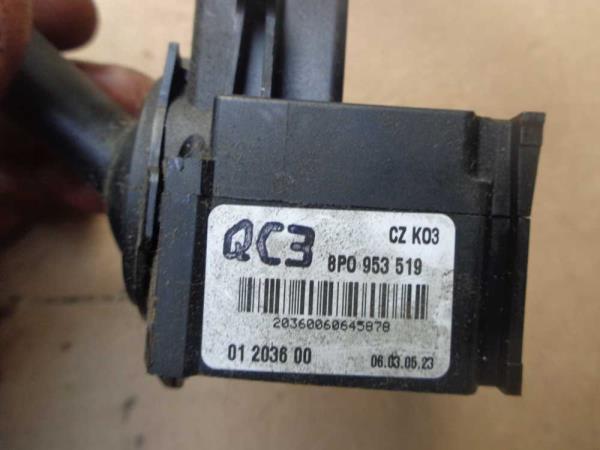 COMMODO AUDI (COTE ESSUIE GLACE ) - Vue 3